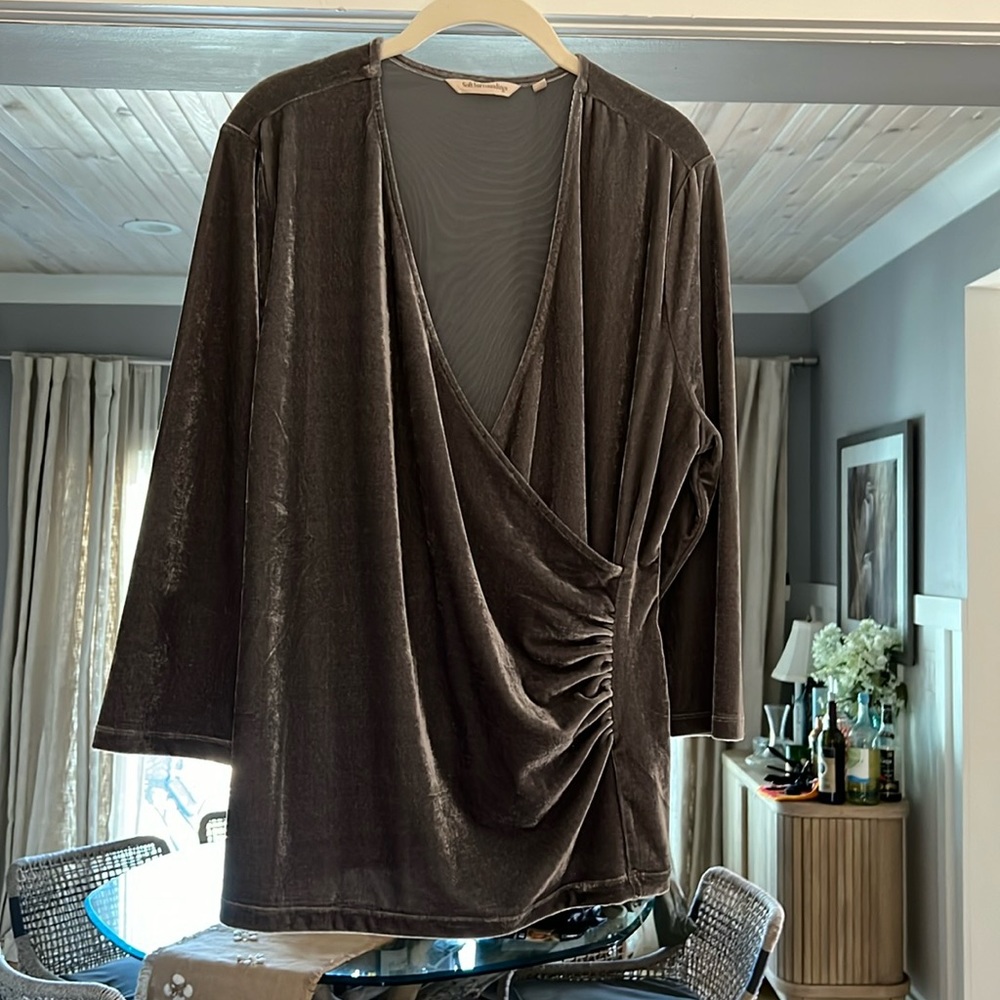 Soft Surroundsings Pewter velvet cross cross Rouched top XL